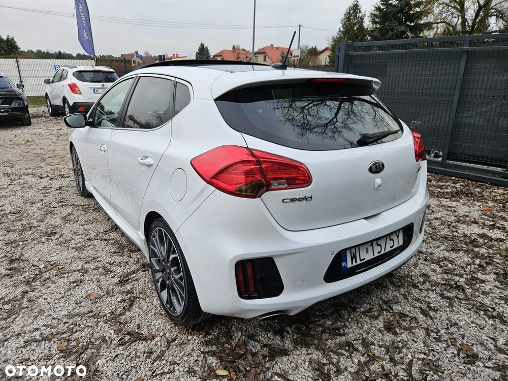 Kia Ceed 1.6 T-GDI GT-Challenge - 9