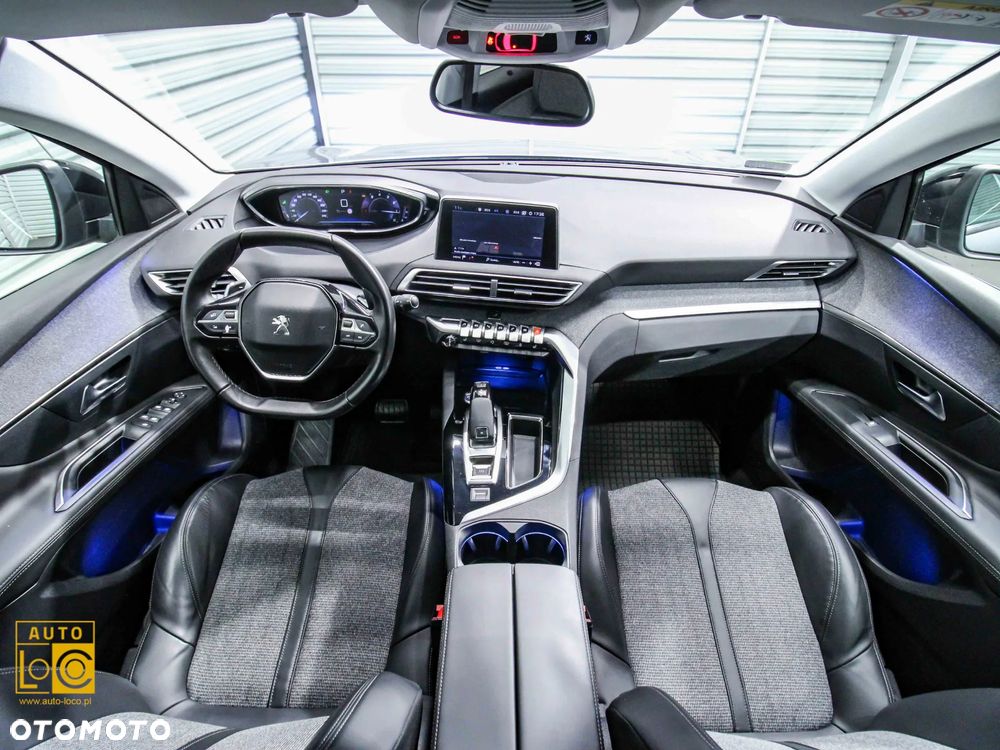 Peugeot 3008 1.2 PureTech Allure S&S EAT6 - 5