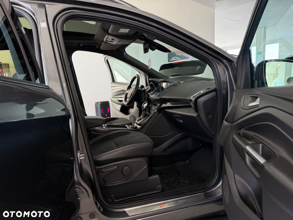 Ford Kuga 2.0 TDCi AWD ST-Line Black - 37
