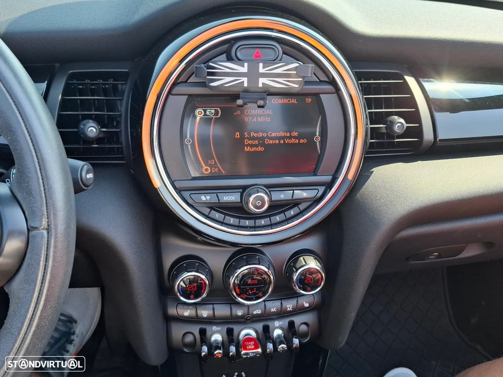 MINI Cabrio Cooper D - 7