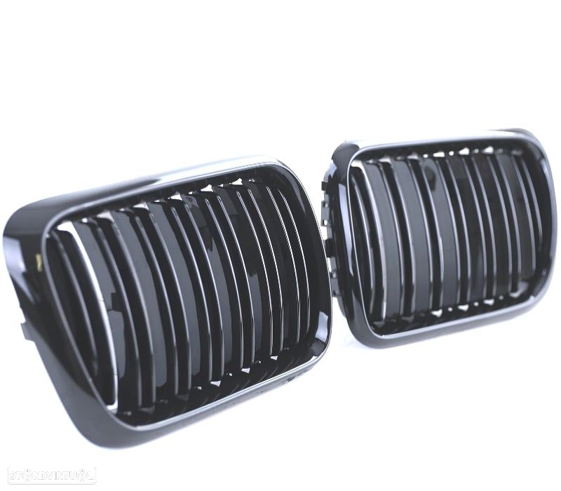 GRELHAS FRONTAIS BMW E36 96-99 LOOK M PRETO BRILHANTE - 2