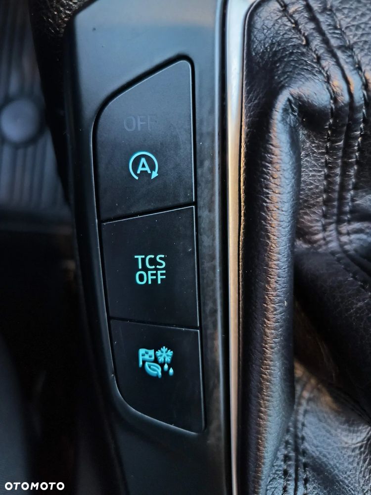 Ford Focus 1.5 EcoBlue Start-Stopp-System TITANIUM DESIGN - 38