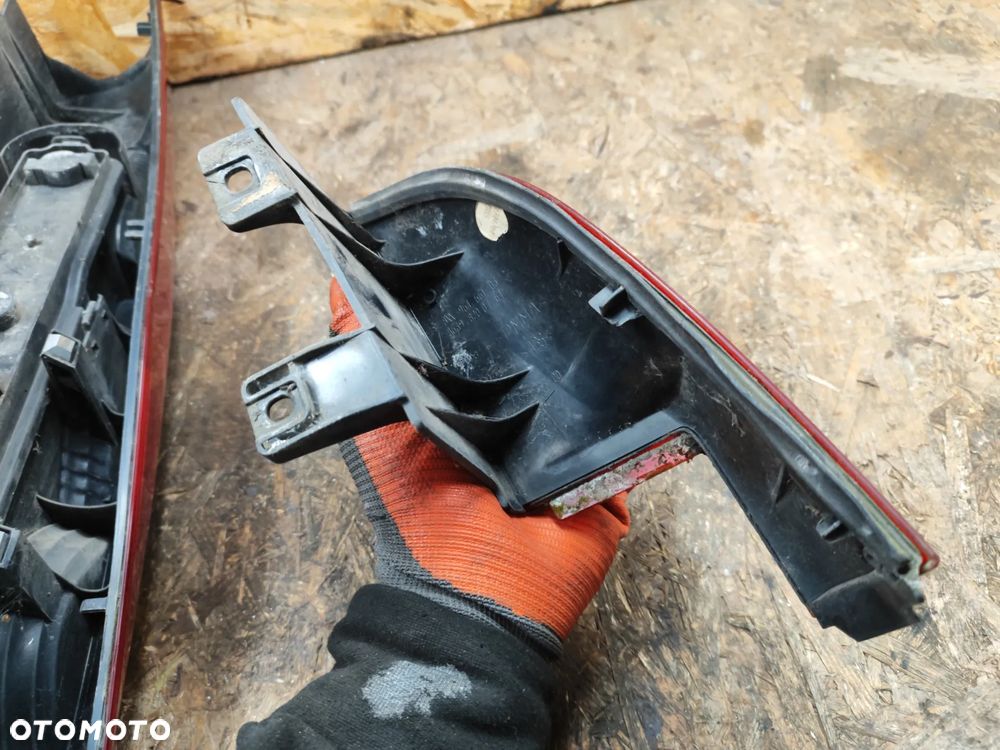 lampa tył lewa kompletna + wkład lampy do MERCEDES Vito w639 03- - 8