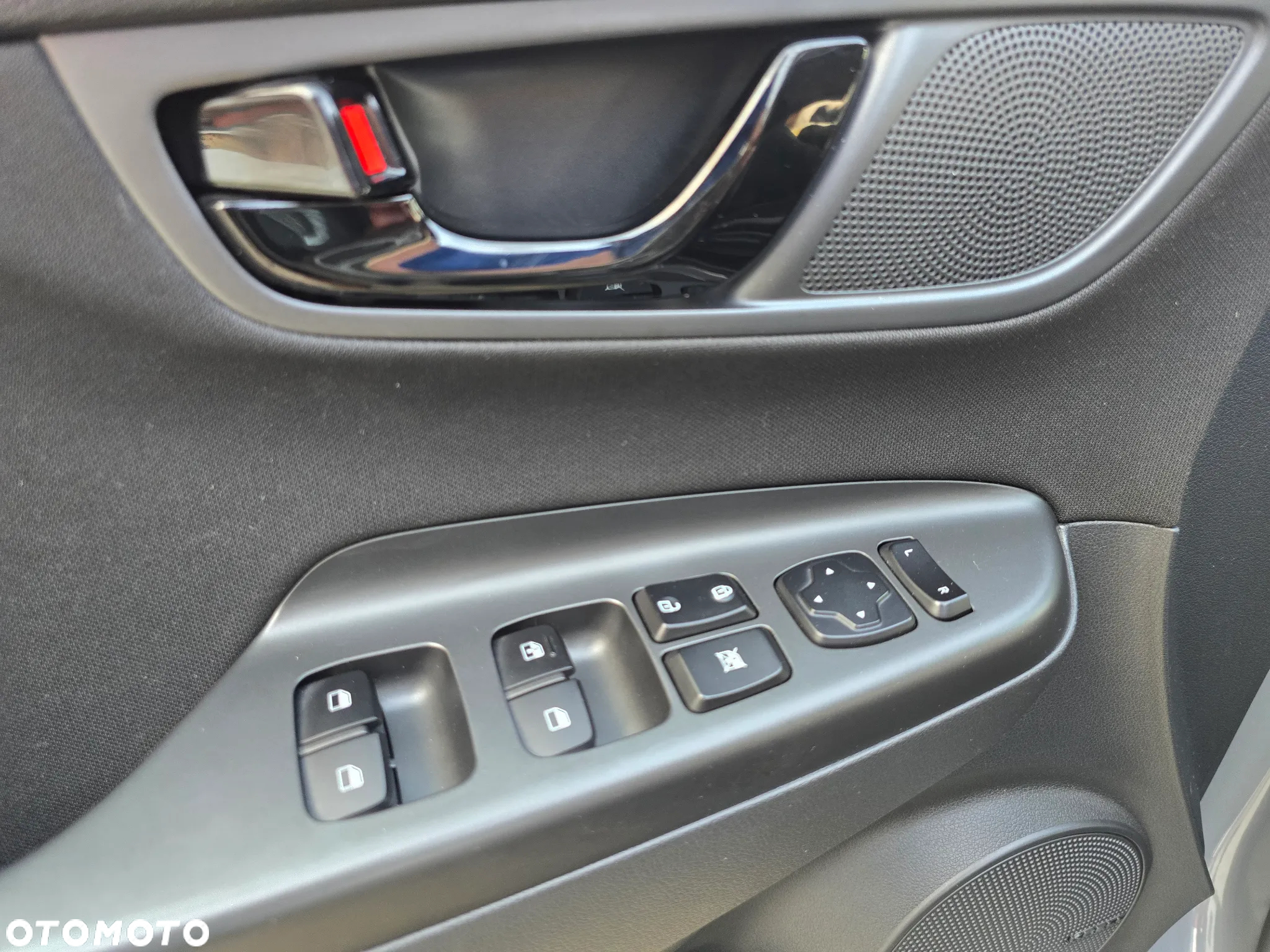 Hyundai Kona 1.6 GDI DCT Hybrid Advantage - 26