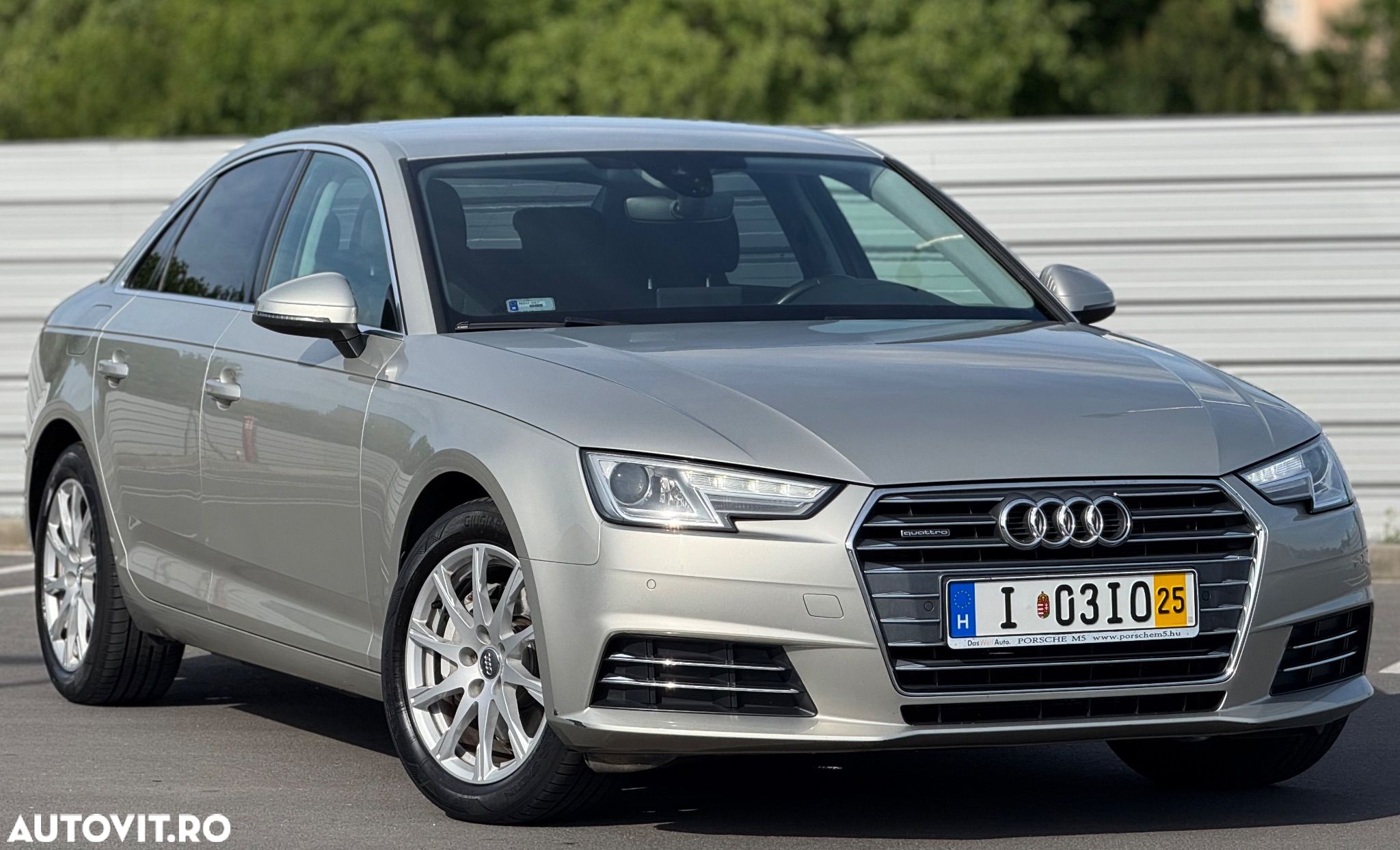 Audi A4 2.0 TDI S tronic quattro design - 1