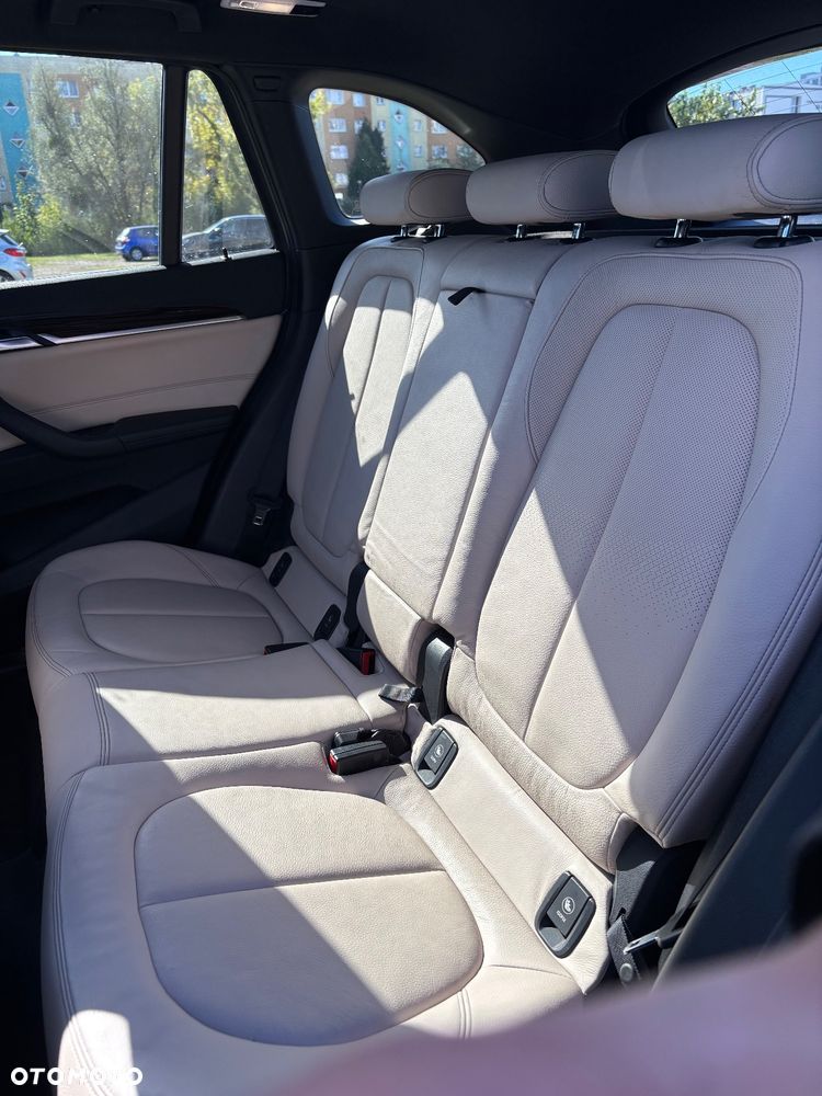 BMW X1 xDrive25i xLine - 9