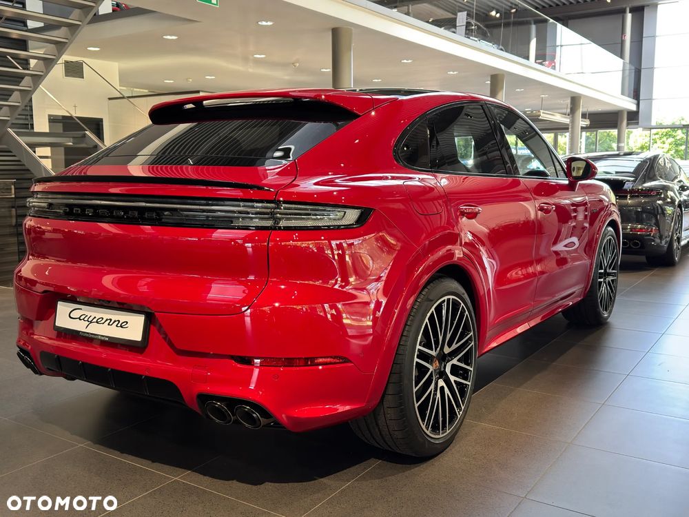 Porsche Cayenne E-Hybrid PHEV Black Edition - 4
