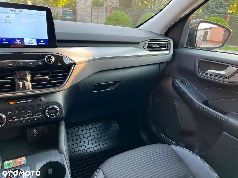 Ford Kuga 2.0 EcoBlue AWD Titanium - 11