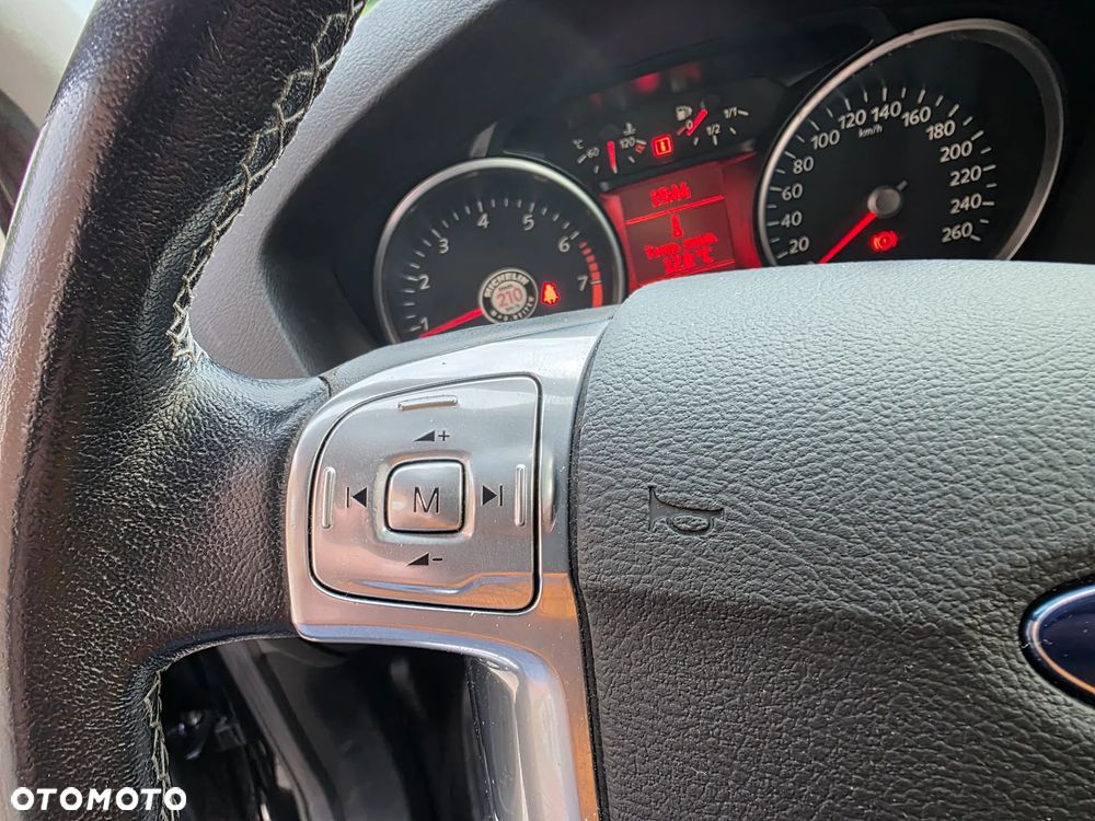 Ford Mondeo 1.6 Ti-VCT Trend - 32