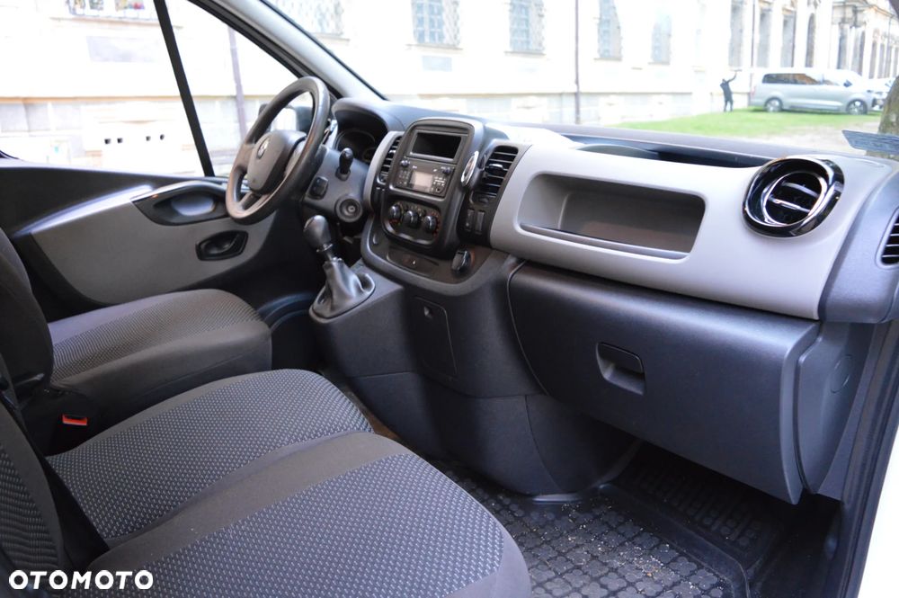Renault TRAFIC - 18