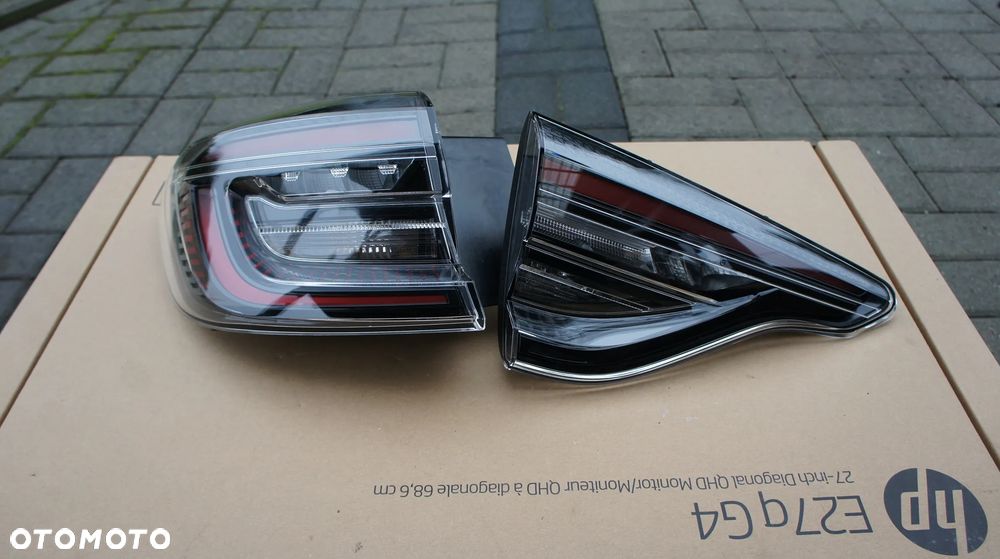 TYLNA LEWA LAMPA RENAULT CLIO V LIFT