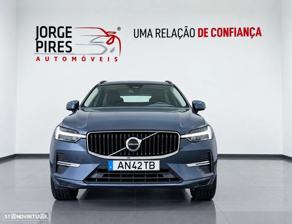 Volvo XC 60 2.0 B4 Momentum - 11