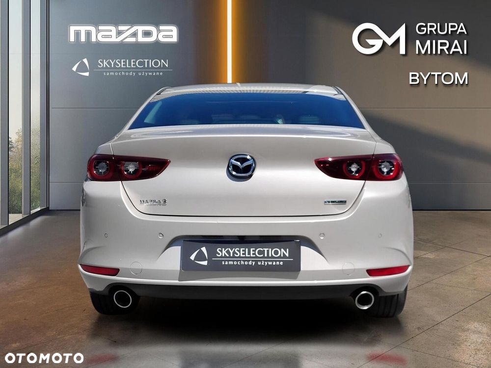 Mazda 3 - 5