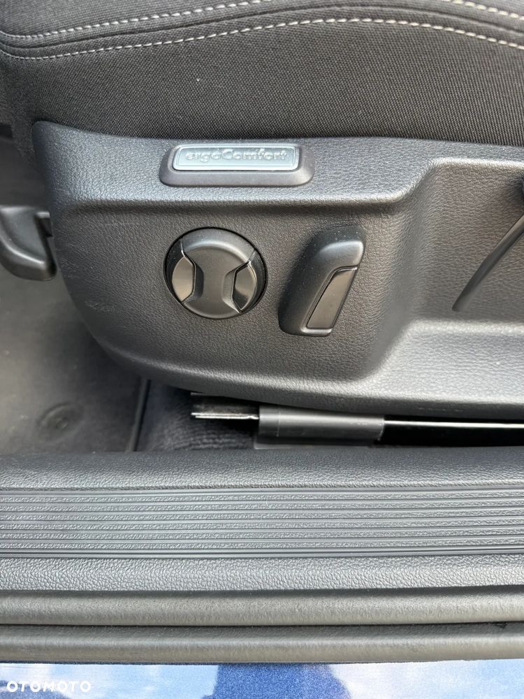 Volkswagen Passat 2.0 TDI SCR Comfortline DSG - 21