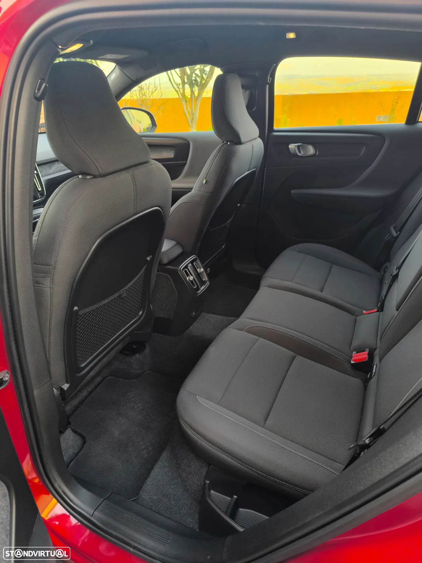 Volvo C40 Recharge Plus - 14