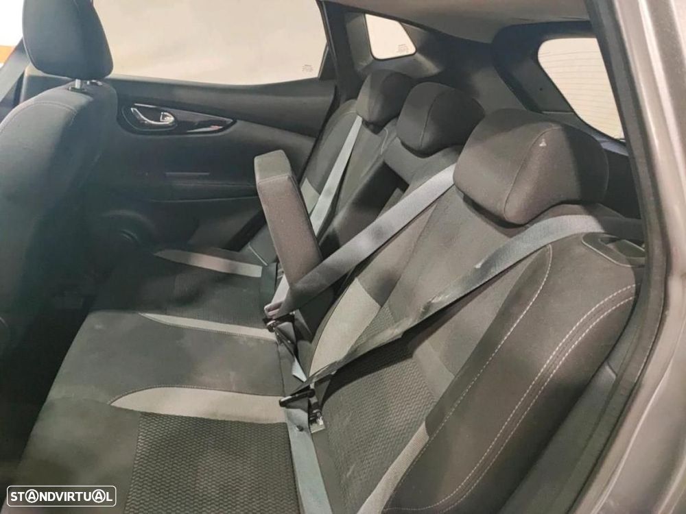 Nissan Qashqai 1.5 dCi N-Connecta Business - 3