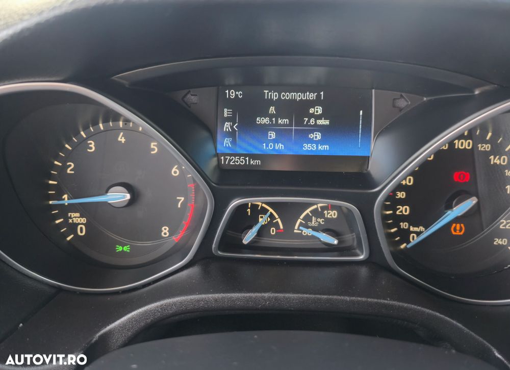 Ford Focus 1.5 EcoBoost Titanium - 8