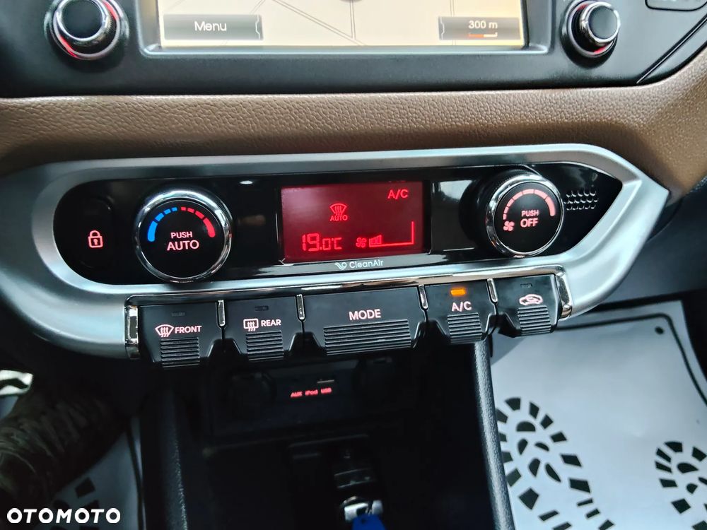 Kia Rio 1.4 Fifa World Cup Edition - 34