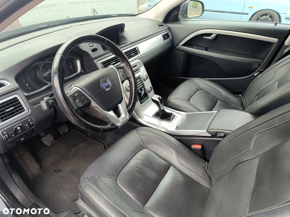 Volvo V70 D4 Summum - 14