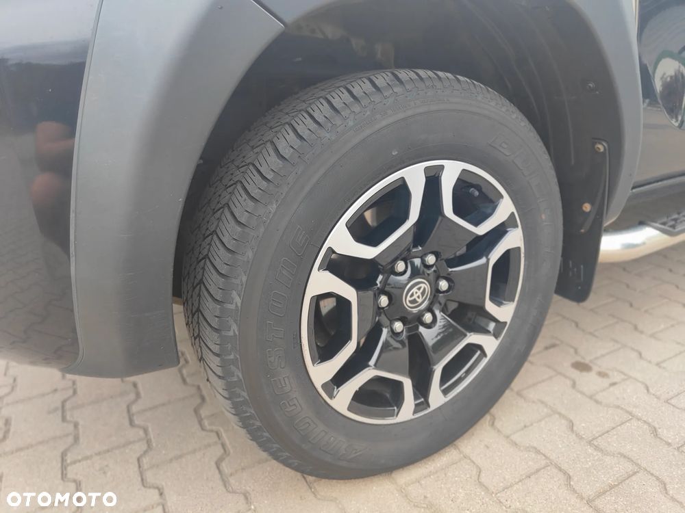 Toyota Hilux 2.8 D-4D Double Cab SR5 4x4 - 11