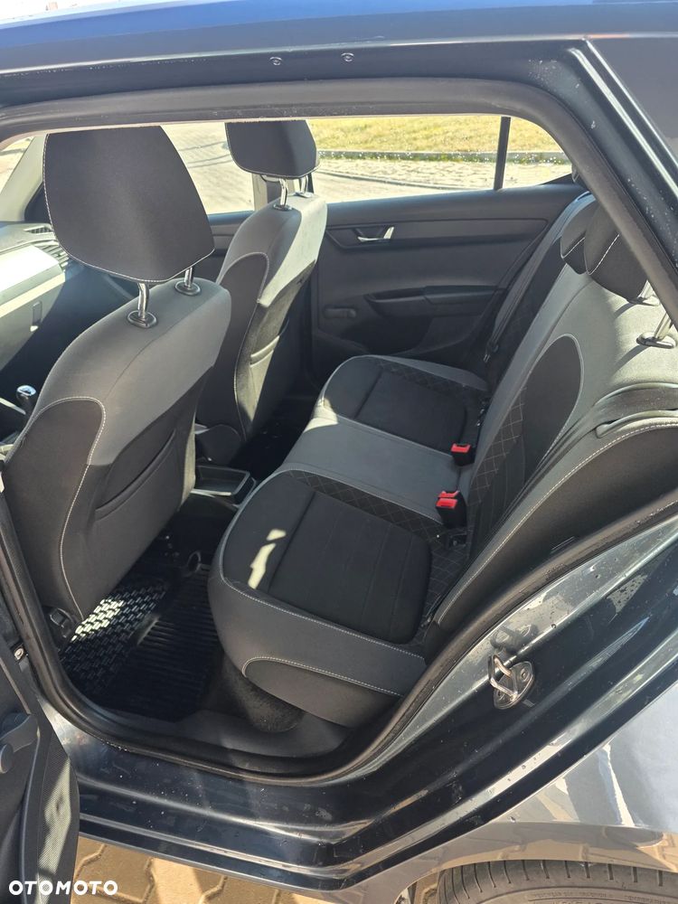 Skoda Fabia 1.0 TSI Ambition - 17