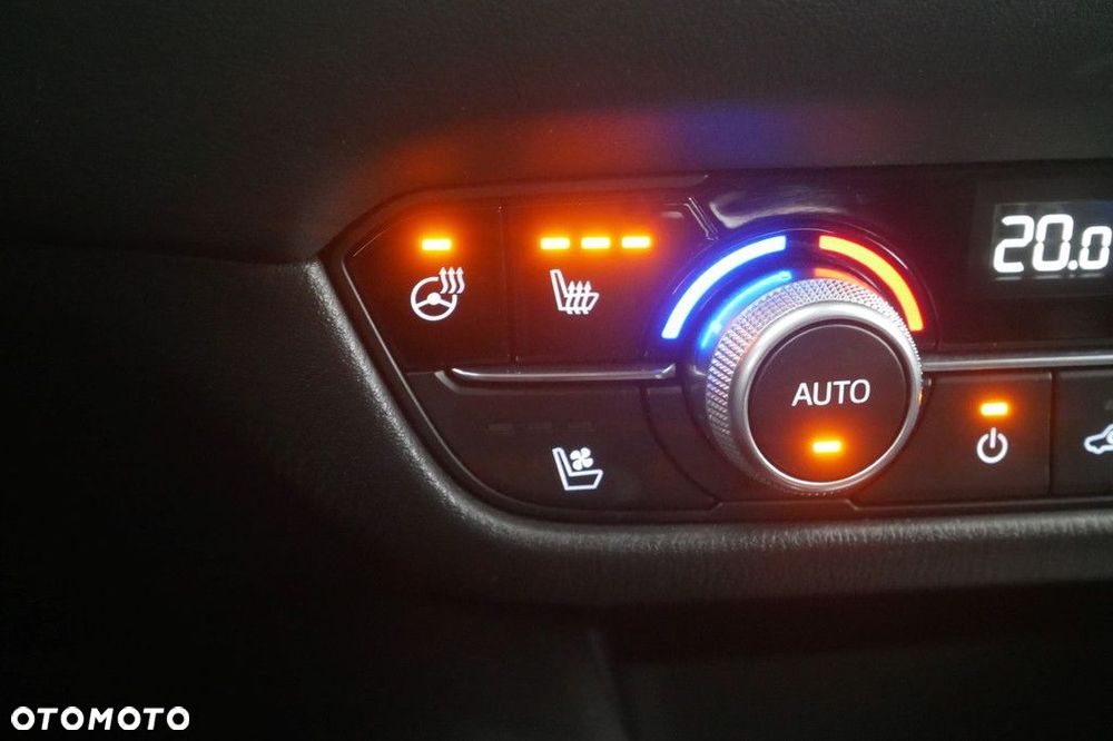 Mazda 6 2.0 SkyPrestige - 23