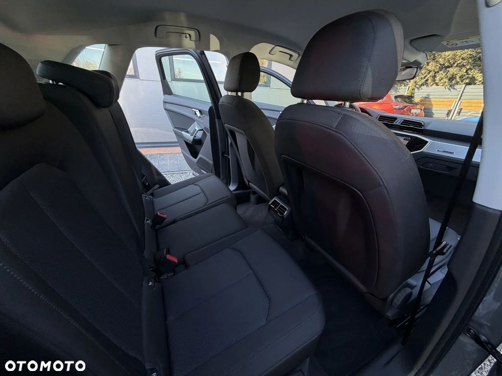 Audi Q3 35 TFSI Advanced S tronic - 17