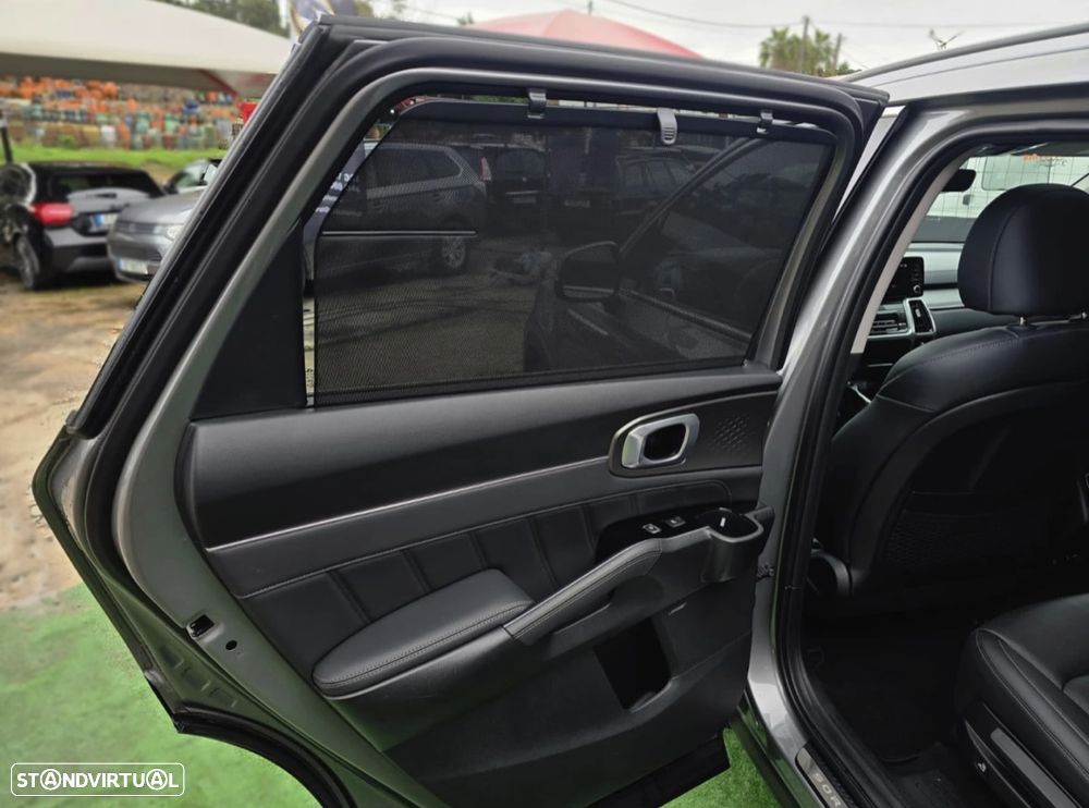 Kia Sorento 1.6 T-GDI HEV Concept - 7