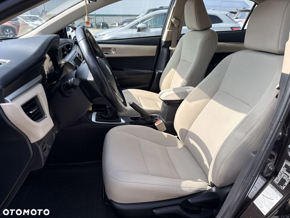 Toyota Corolla 1.6 Premium EU6 - 12