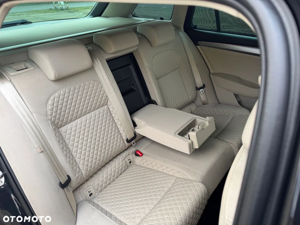 Skoda Superb 2.0 TDI Style DSG7 - 12