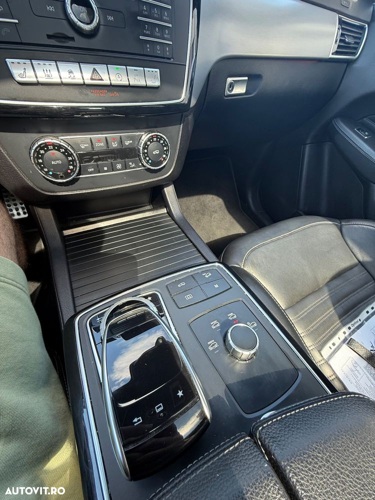 Mercedes-Benz GLE 350 d 4MATIC - 9
