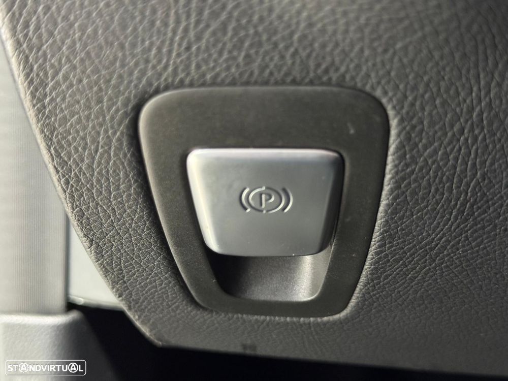 Mercedes-Benz C 220 d Avantgarde - 17