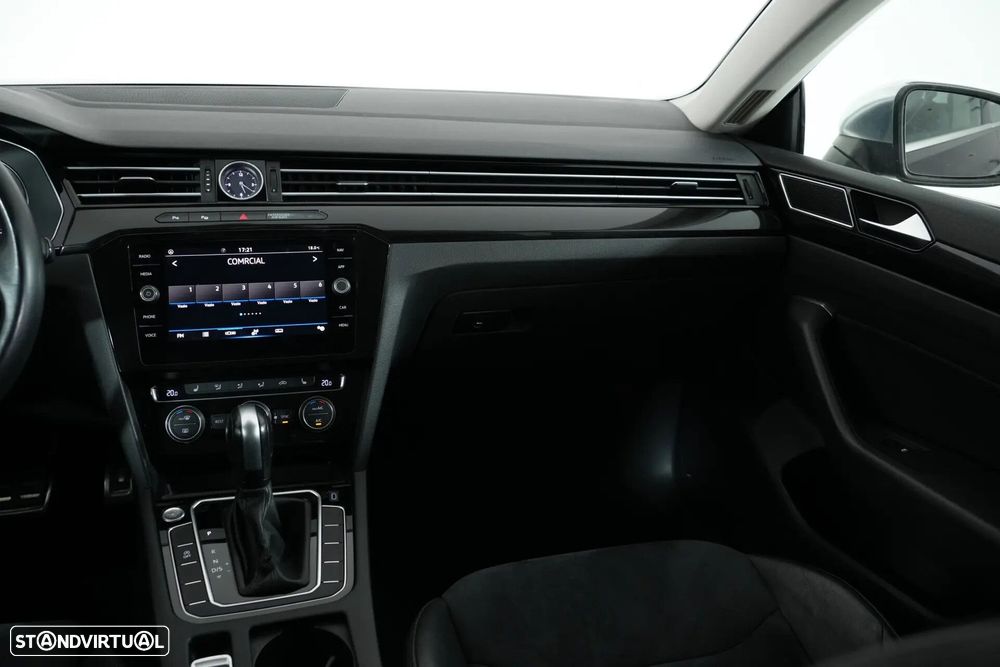 VW Arteon 2.0 TDI Elegance DSG - 24