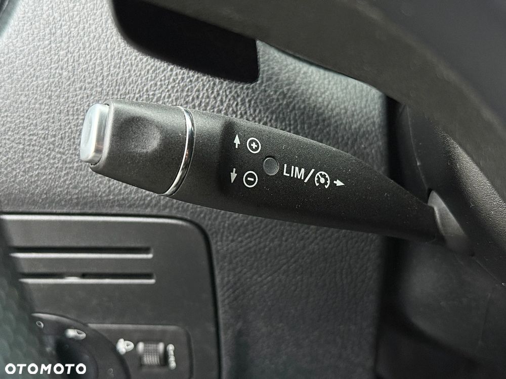 Mercedes-Benz Vito - 17