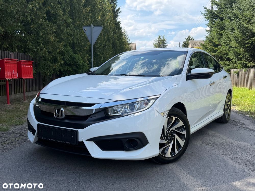 Honda Civic 1.5 i-VTEC Turbo CVT Elegance - 22