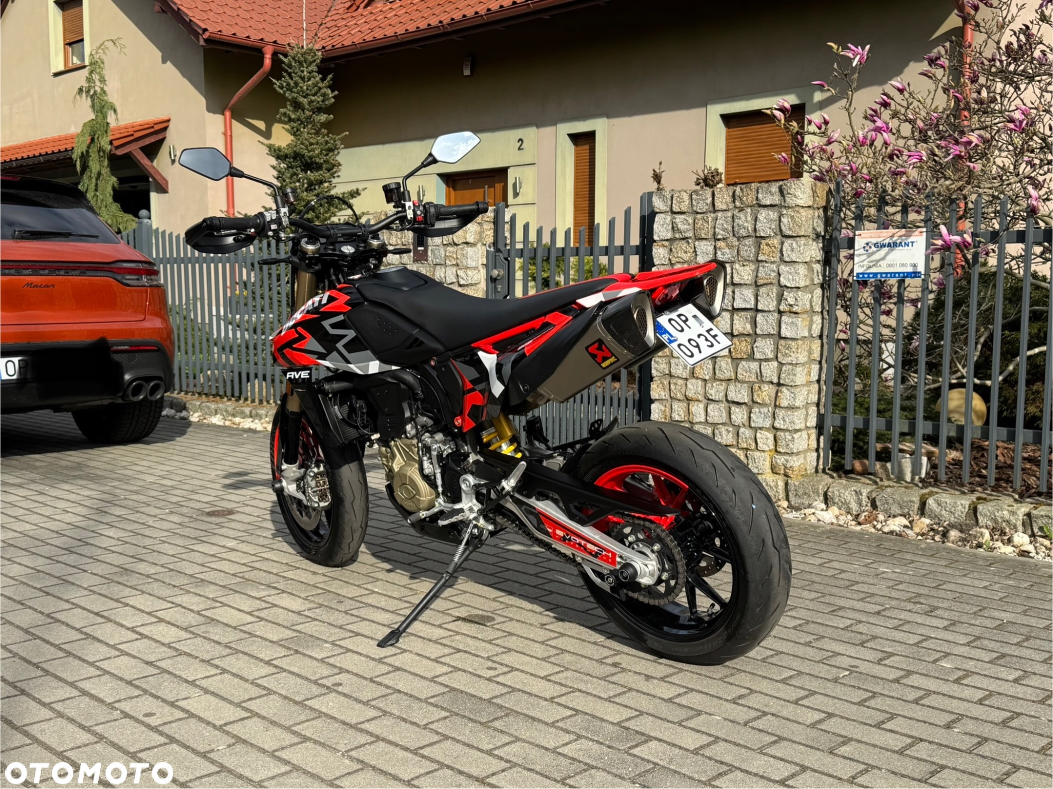 Ducati Hypermotard - 10