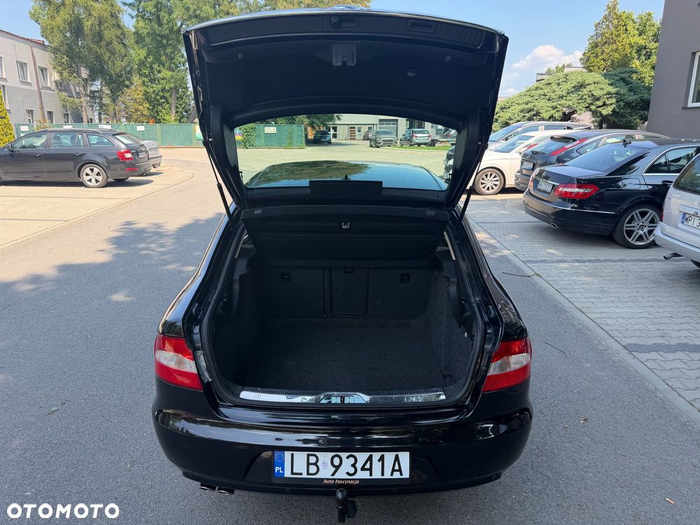 Skoda Superb - 16