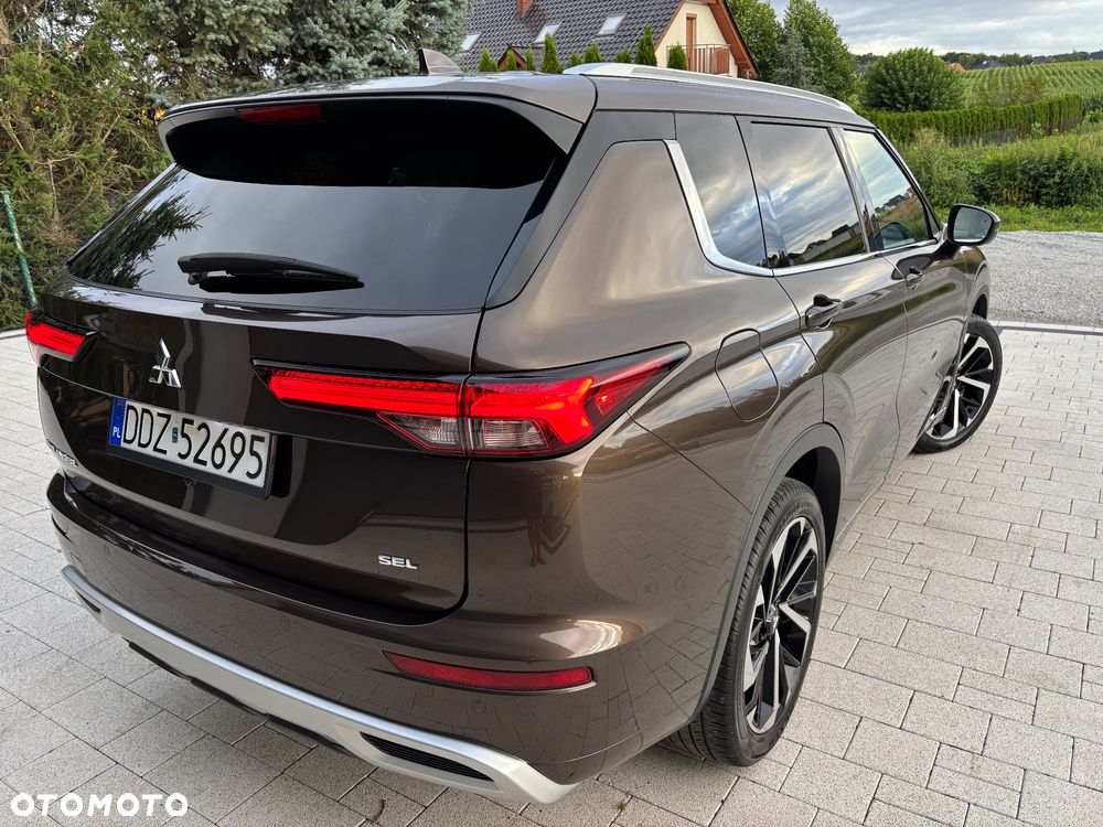 Mitsubishi Outlander - 7
