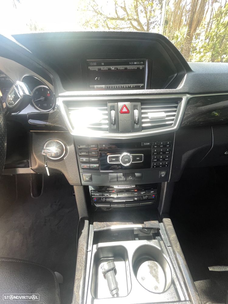 Mercedes-Benz E 300 Bluetec Hybrid Elegance - 13