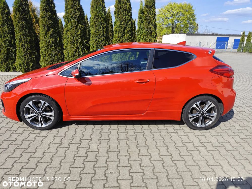 Kia ProCeed - 2