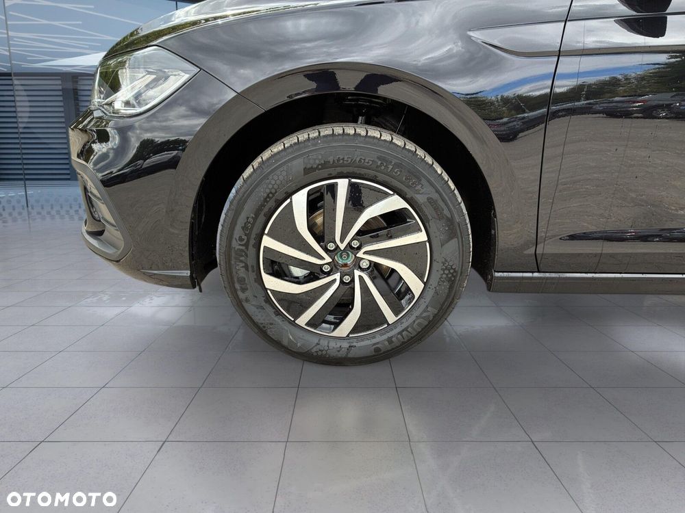 Volkswagen Polo - 29
