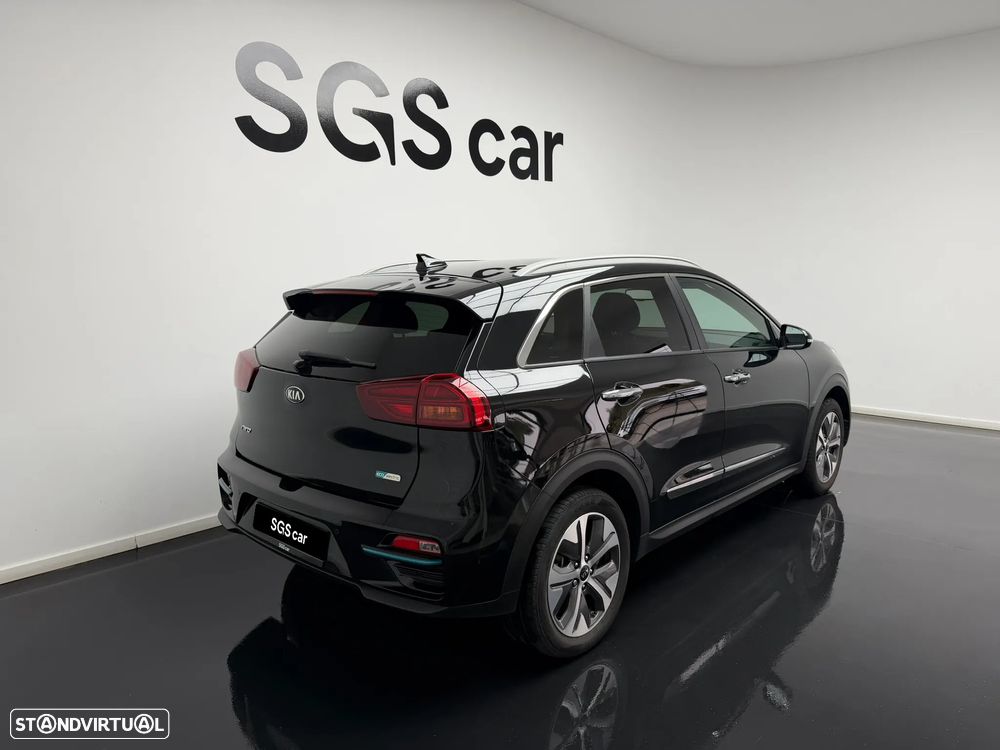 Kia Niro EV e-Niro 64kWh Tech X - 4