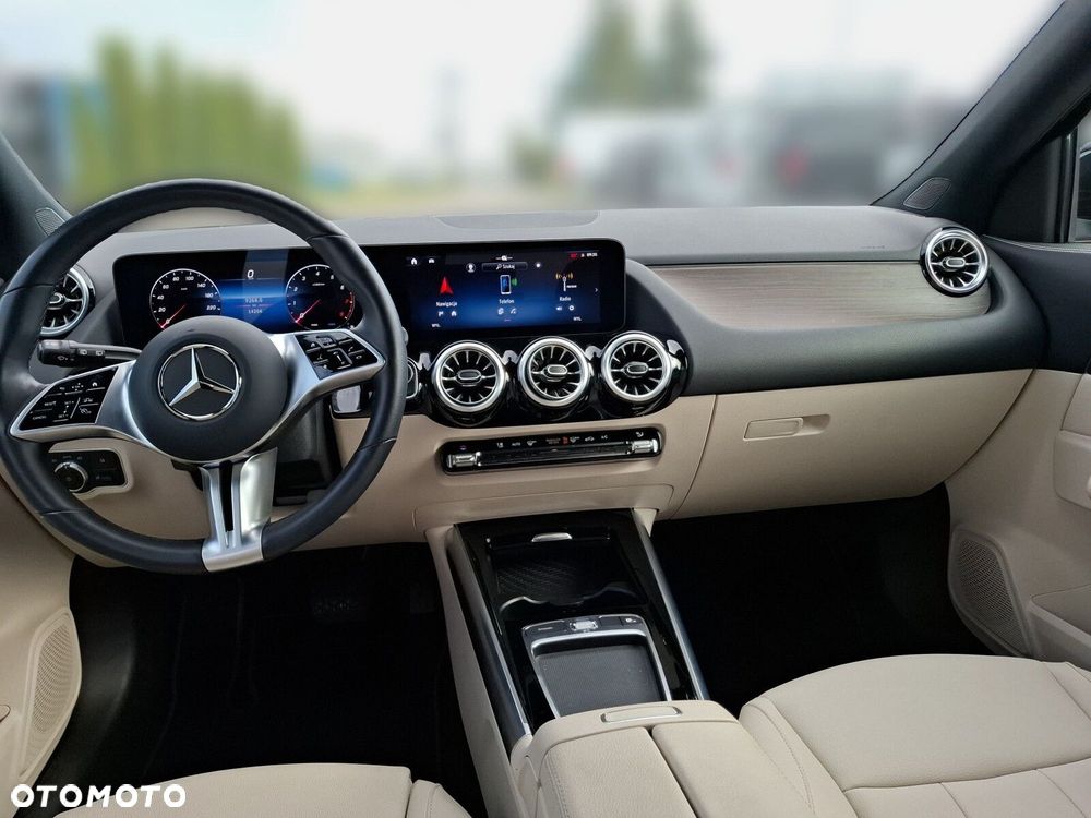 Mercedes-Benz GLA 200 mHEV Progressive 7G-DCT - 11