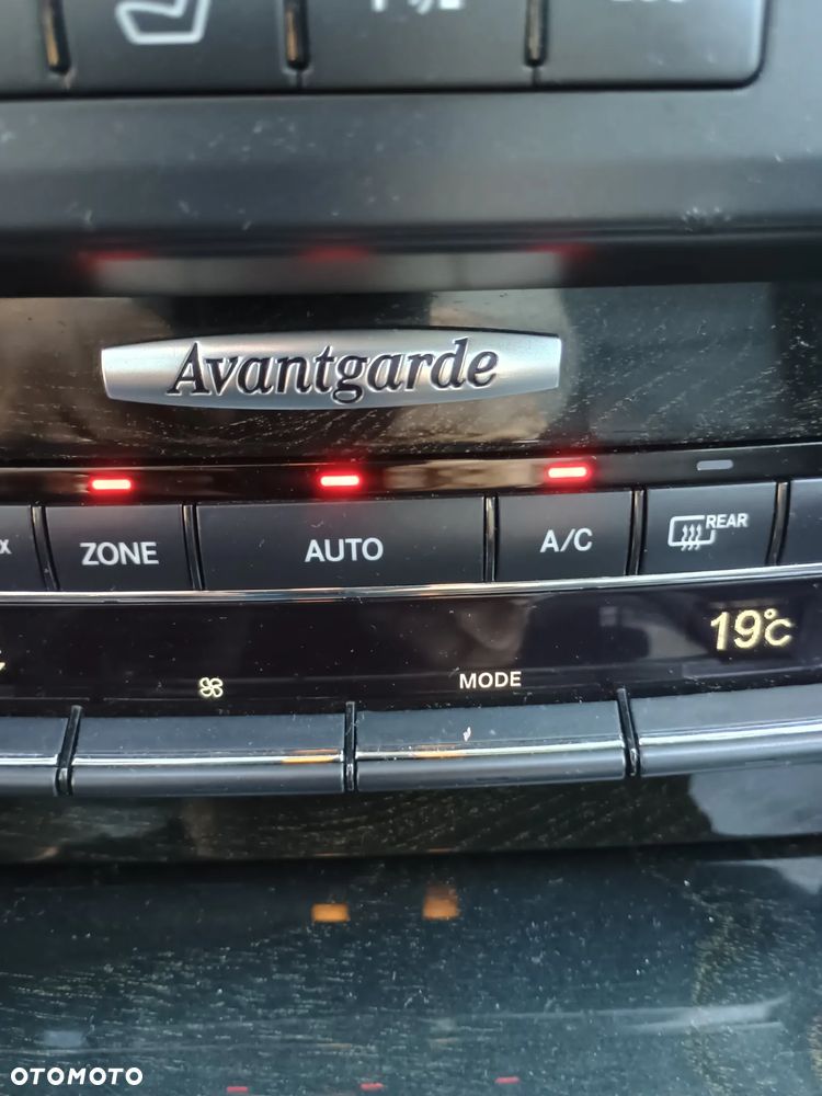 Mercedes-Benz Klasa E 220 BlueTEC 7G-TRONIC Avantgarde - 7