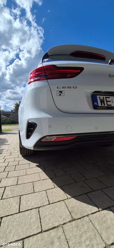 Kia Ceed 1.5 T-GDI M - 33