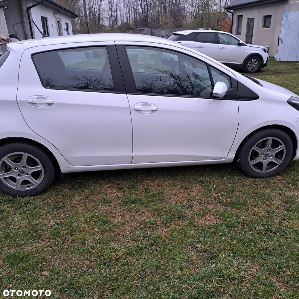 Toyota Yaris 1.4 D-4D Active EU6 - 4