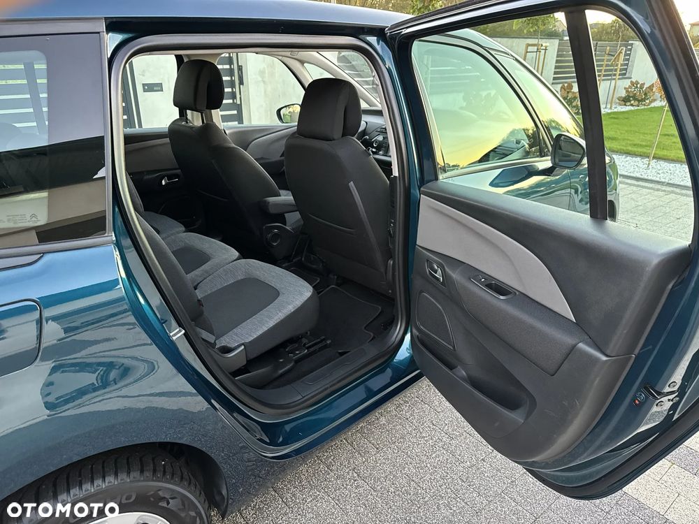 Citroën C4 SpaceTourer Grand BlueHDi 130 Stop&Start FEEL - 28