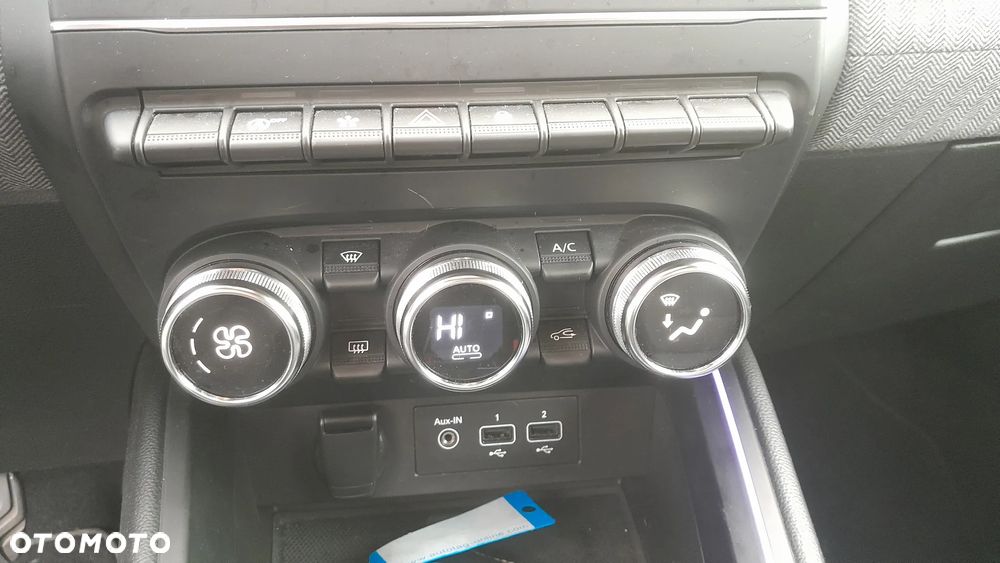 Renault Clio TCe 90 ESPIRIT ALPINE - 28