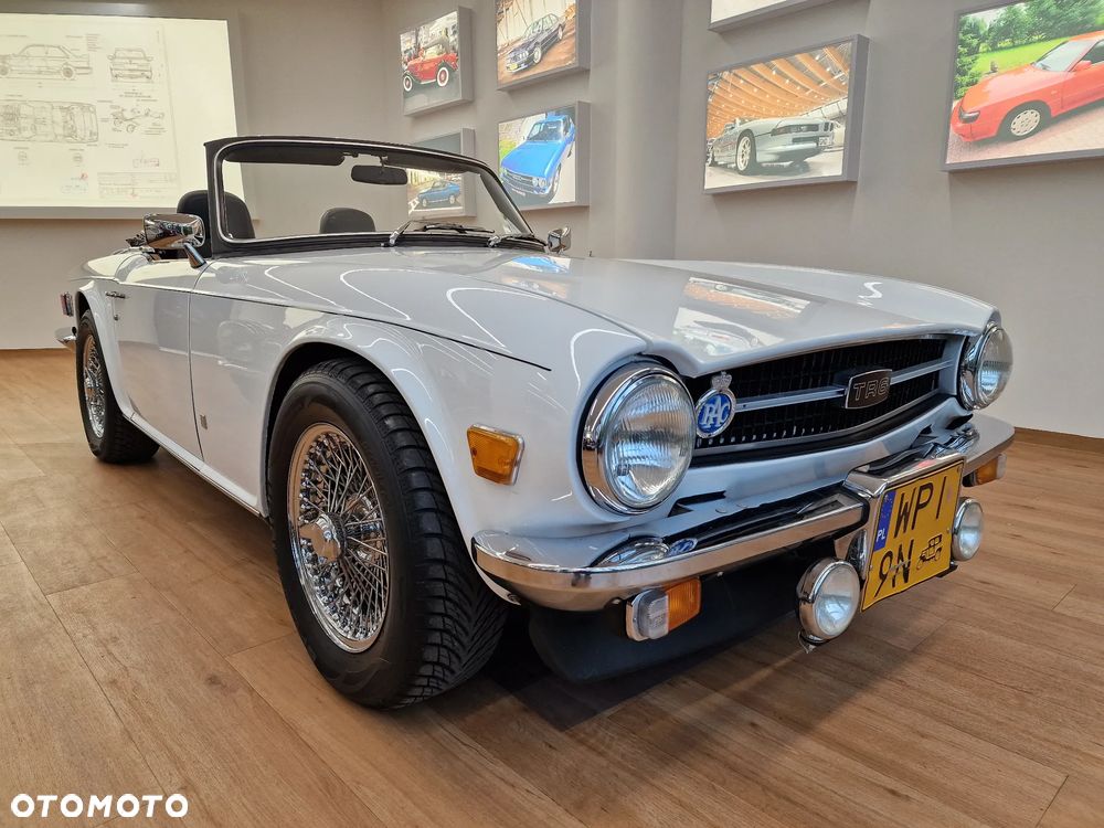 Triumph TR6 - 14