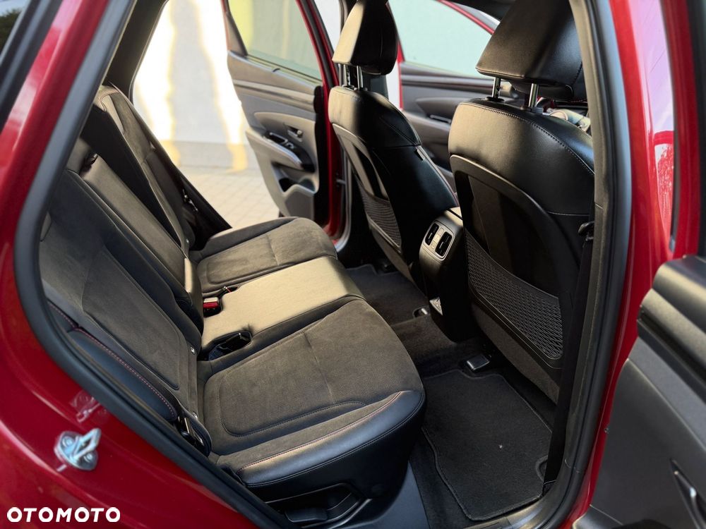 Hyundai Tucson 1.6 T-GDi Plug-in-Hybrid 4WD N Line - 10